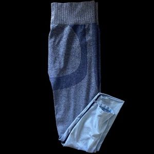 Never worn- Victoria Secret seamless Leggings